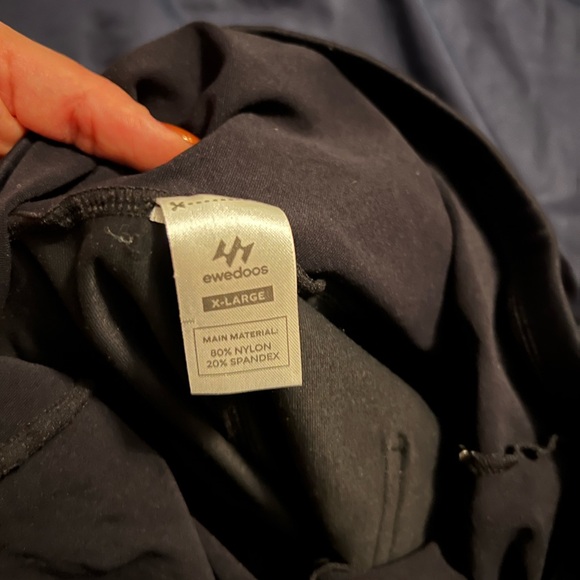 Straight Leg Medium Wash XL Maternity jeans - Picture 6 of 6